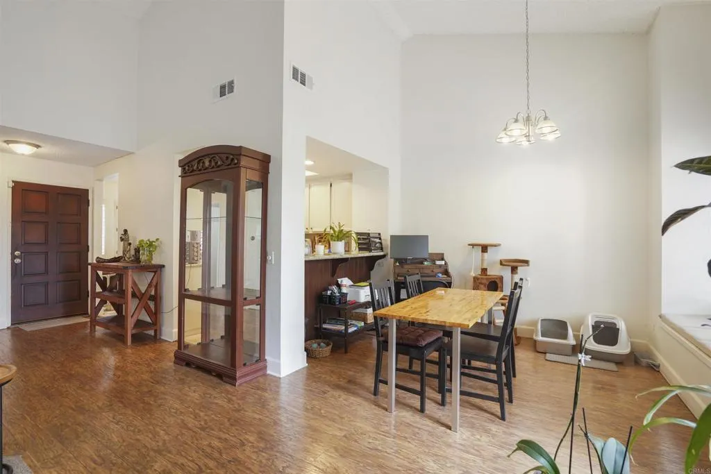 https://cdn.realtyfeed.com/cdn/127/307080341/3dcca677a2762ac2f61f565c235fcec7.webp