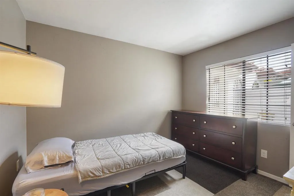 https://cdn.realtyfeed.com/cdn/127/307080341/982e1b4ca9bfad72c863e75adb0dcbc9.webp
