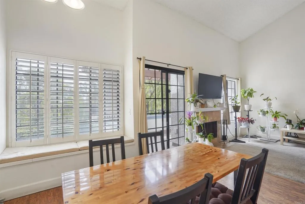 https://cdn.realtyfeed.com/cdn/127/307080341/be35eec109a9e2583e16380182c3be65.webp