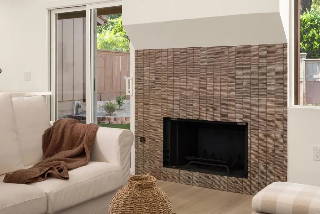 https://cdn.realtyfeed.com/cdn/127/307080376/c46a93235c217f02d02349e01c602c01.webp