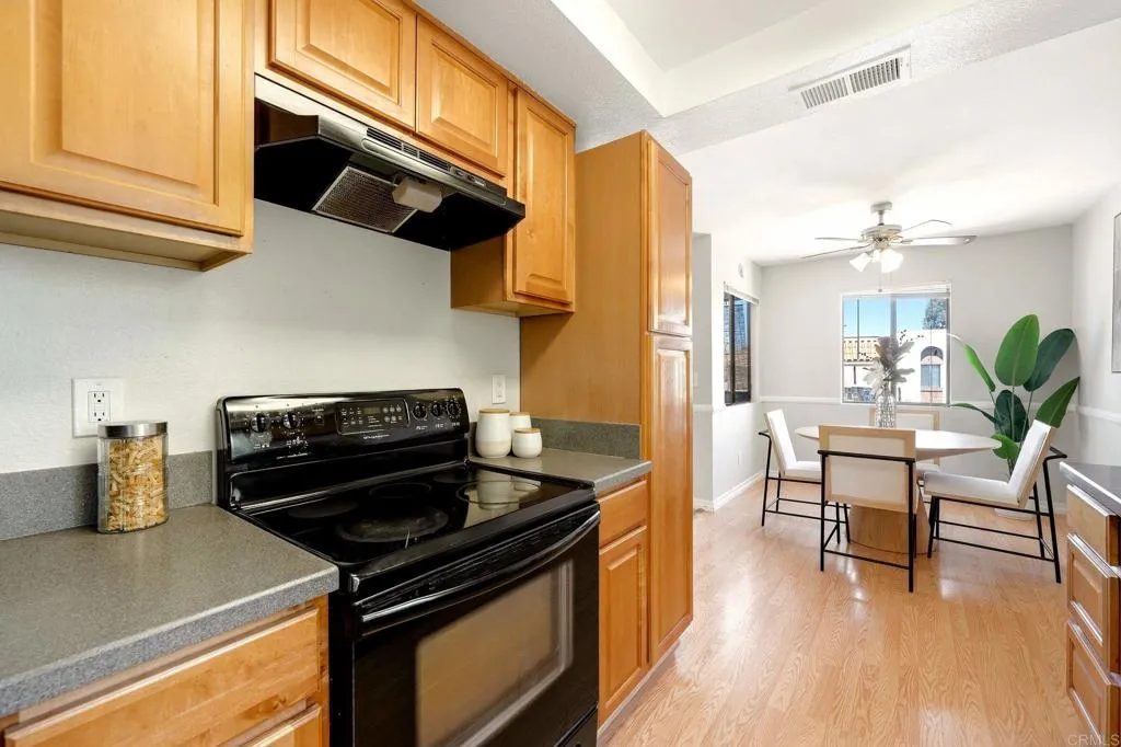 https://cdn.realtyfeed.com/cdn/127/307080377/8a41b7450d17fb912d96a09808b89b2b.webp
