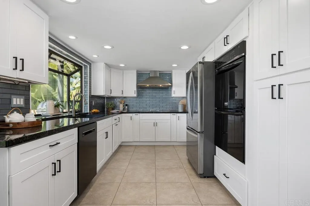 https://cdn.realtyfeed.com/cdn/127/307080378/06fa544dfc1f38a7a5df647bc85d6c3a.webp