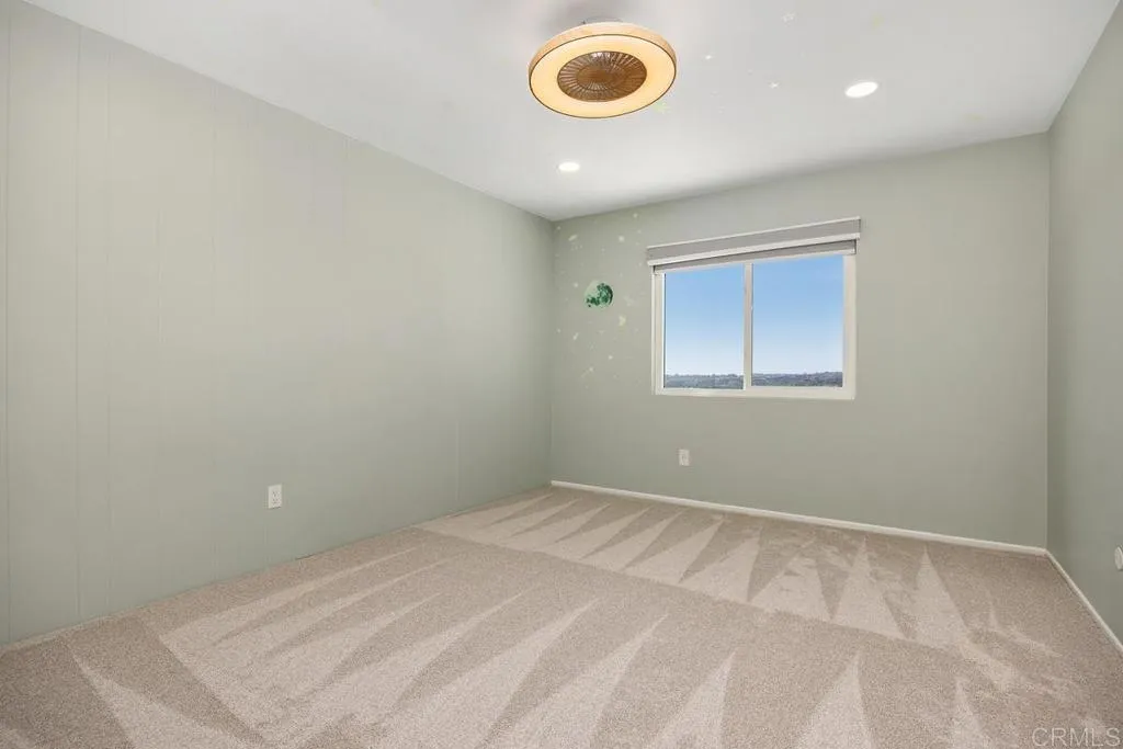 https://cdn.realtyfeed.com/cdn/127/307080378/163891d9cab2004994053cb11d98669a.webp