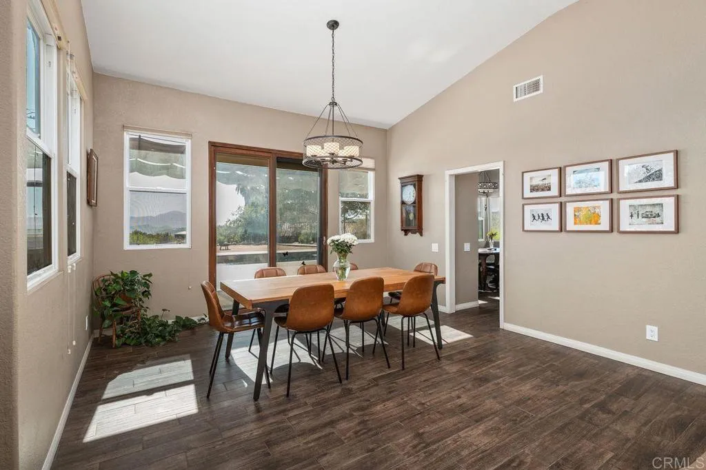 https://cdn.realtyfeed.com/cdn/127/307080383/59af01dffff581ed422761517c100298.webp