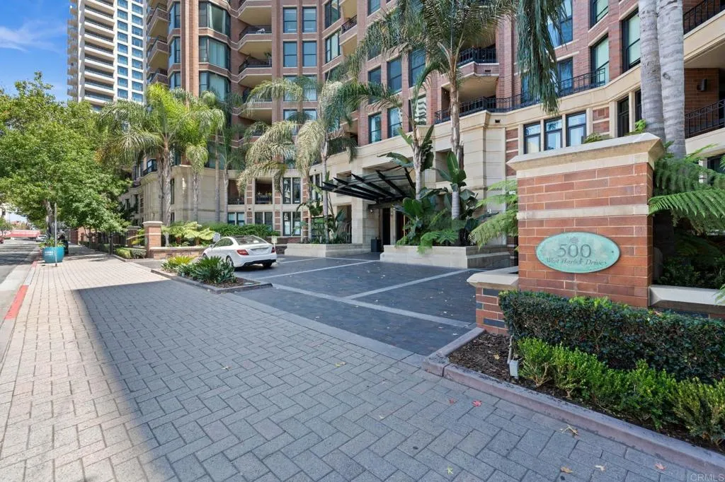 https://cdn.realtyfeed.com/cdn/127/307080387/01c06acece5661c46afbc2a4b2b64e19.webp