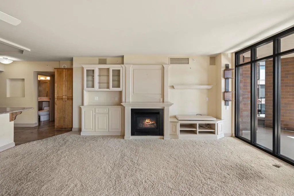 https://cdn.realtyfeed.com/cdn/127/307080387/2ed25b68ff62ab37c0c5a0d42ca8b4c2.webp