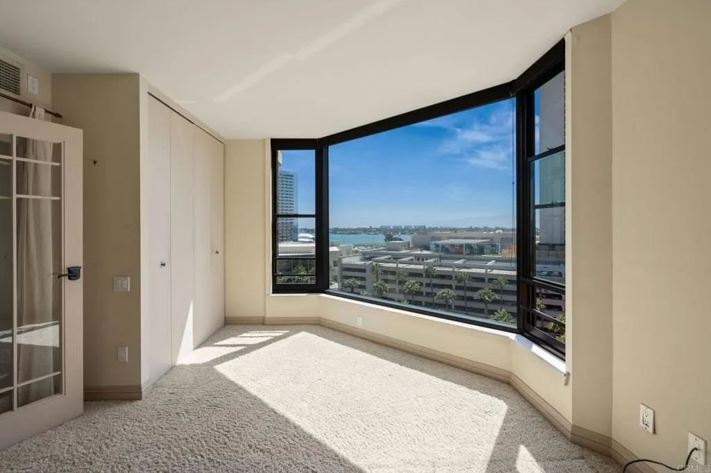https://cdn.realtyfeed.com/cdn/127/307080387/5b09890581d6845ca3d3208e7e5f3efd.webp