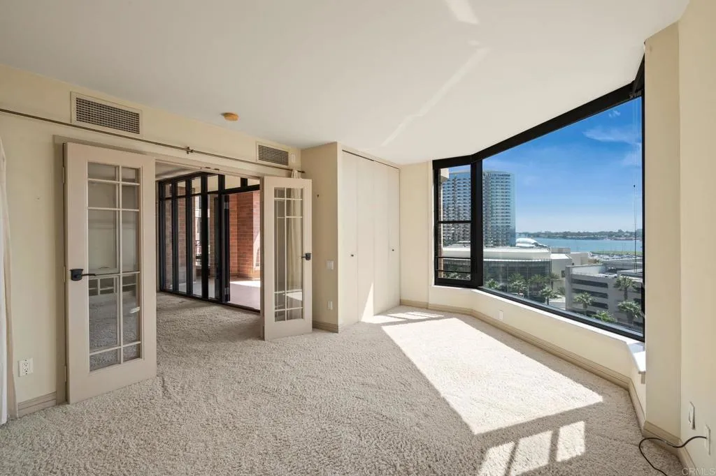 https://cdn.realtyfeed.com/cdn/127/307080387/961e63f9aeeb2eb56d62308a0797f6ed.webp