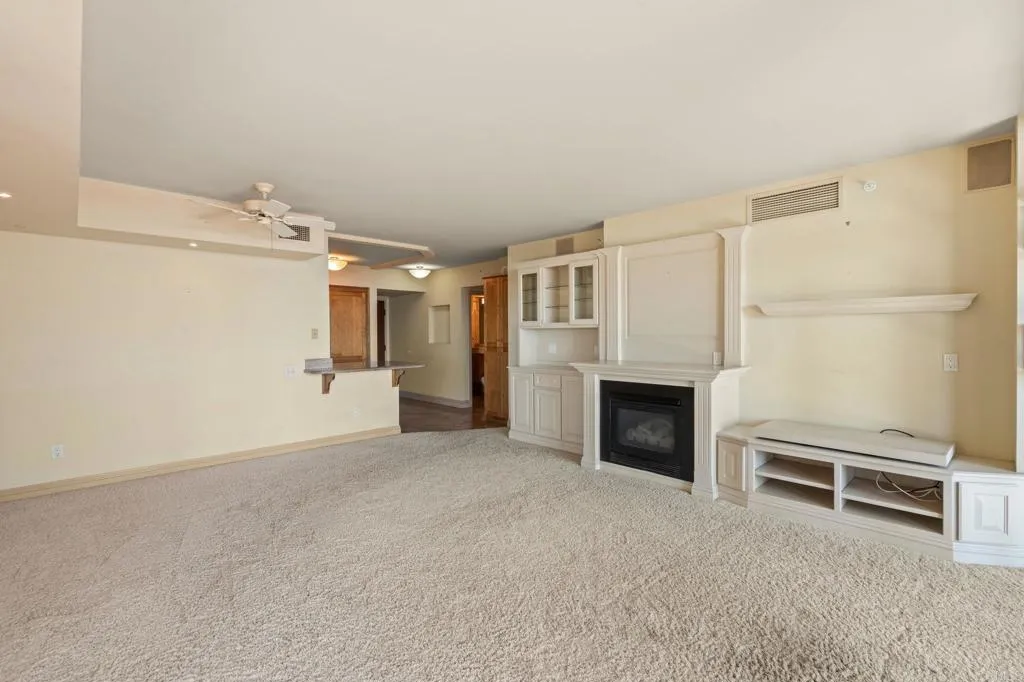 https://cdn.realtyfeed.com/cdn/127/307080387/9a181f7bf18a1d616fee6ad840fa5862.webp