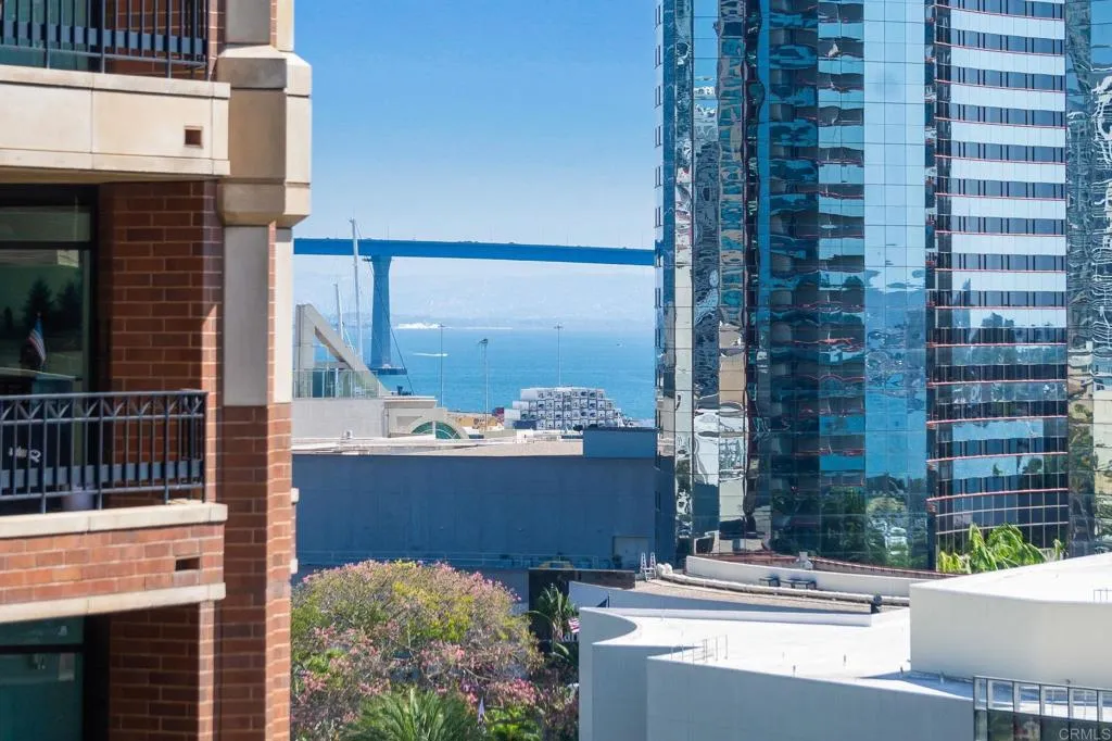 https://cdn.realtyfeed.com/cdn/127/307080387/e0b61be93992c60e48e3cca5086f872b.webp
