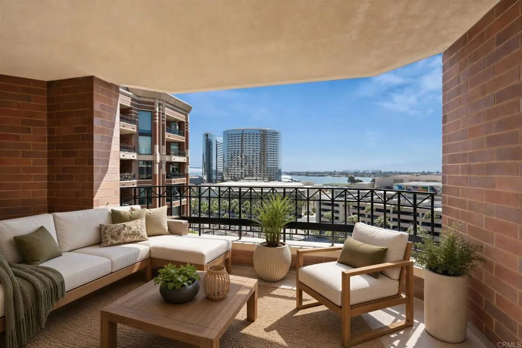 https://cdn.realtyfeed.com/cdn/127/307080387/e8738bdd48a1901255f112ab57145ed0.webp