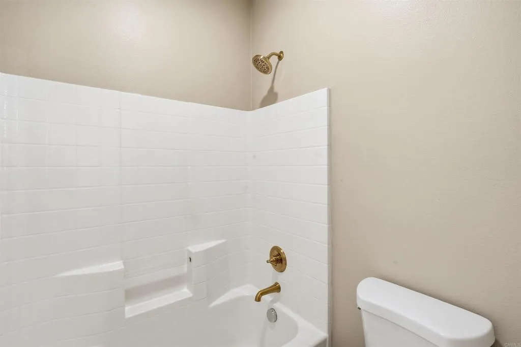 https://cdn.realtyfeed.com/cdn/127/307080390/0bb899c39a8b29ba84da31b6b5e93646.webp