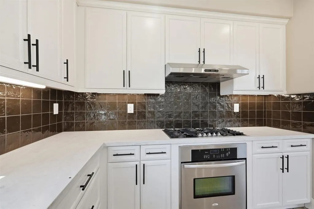 https://cdn.realtyfeed.com/cdn/127/307080390/1bfee8d0a28c8e15d45e69d81ce4d584.webp