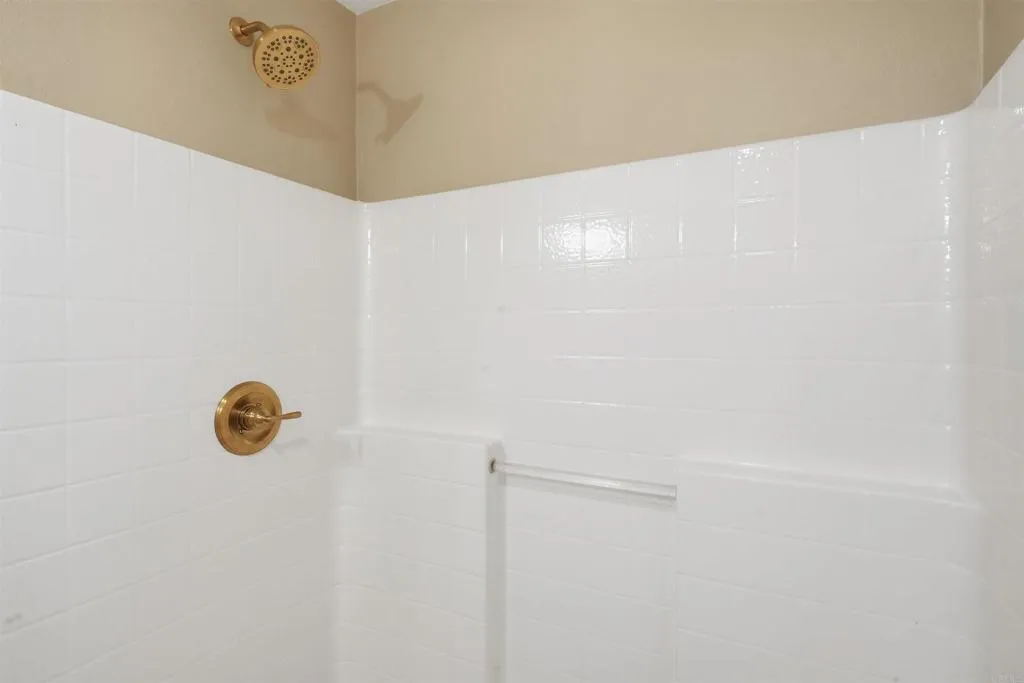 https://cdn.realtyfeed.com/cdn/127/307080390/5488ed0a15ccf4e851be20c253d4d643.webp