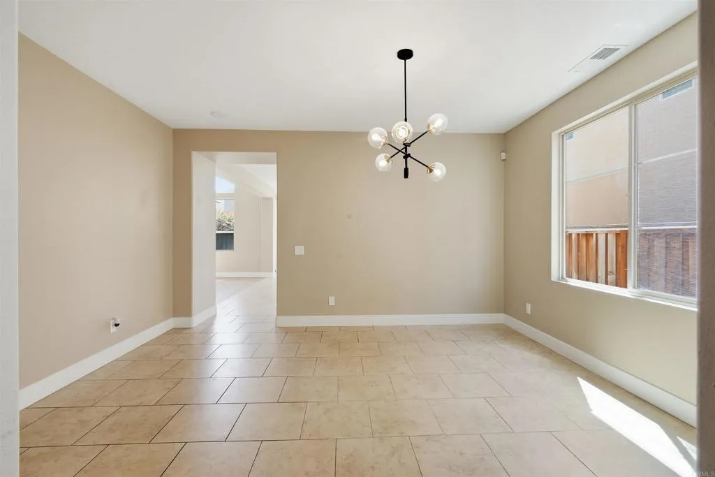 https://cdn.realtyfeed.com/cdn/127/307080390/98e1b151b4ffa4235836d624bc11f598.webp