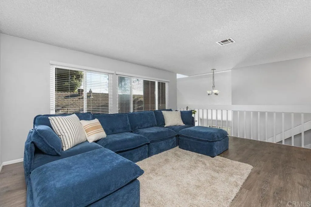 https://cdn.realtyfeed.com/cdn/127/307080391/26787dd8ddf200d5496806c426b5918d.webp