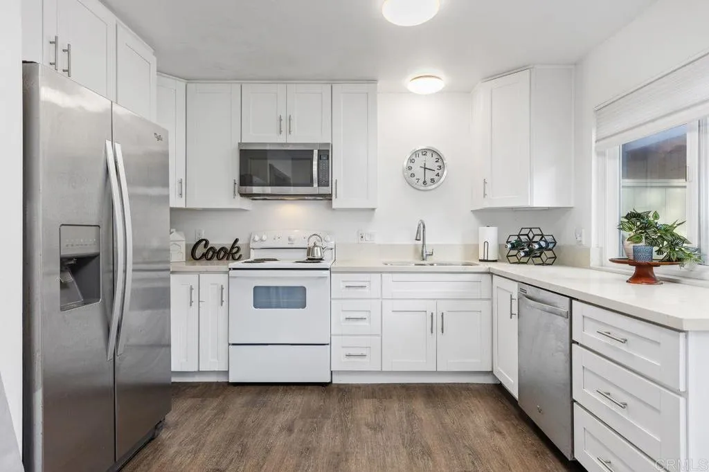 https://cdn.realtyfeed.com/cdn/127/307080391/408232c255f4ac58ccc0c68dd94108ed.webp