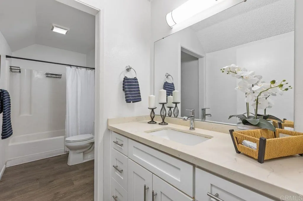https://cdn.realtyfeed.com/cdn/127/307080391/bb4fbff4935ebcf05d6af0c363659eed.webp