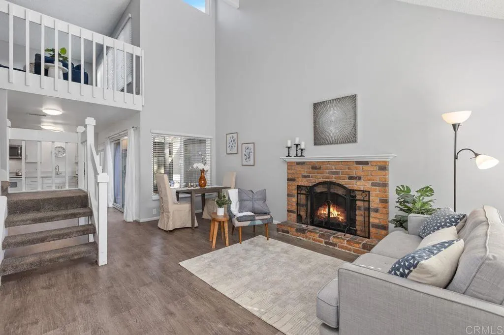 https://cdn.realtyfeed.com/cdn/127/307080391/e5d0d2b28ee2fca782f238f619b5e955.webp