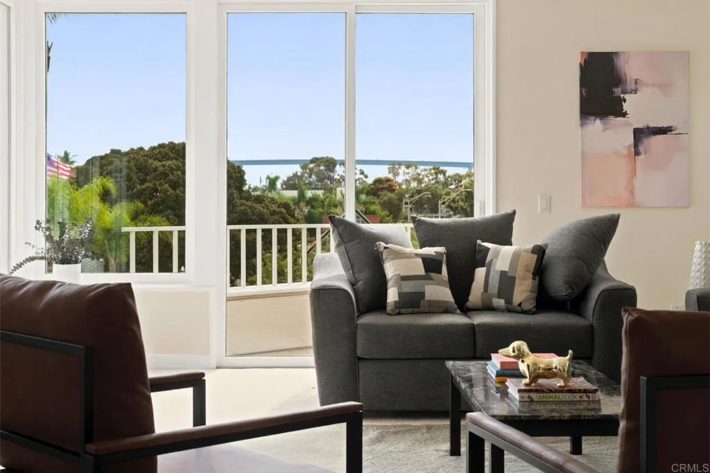 https://cdn.realtyfeed.com/cdn/127/307080458/2b84c27388772bca1482ff6ebd65cd88.webp