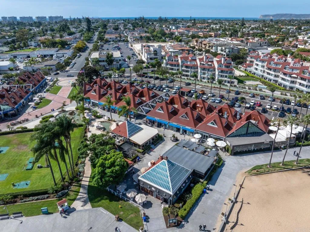 https://cdn.realtyfeed.com/cdn/127/307080458/6f20a0b33d8cf1e42f046efb3ce0d8fe.webp