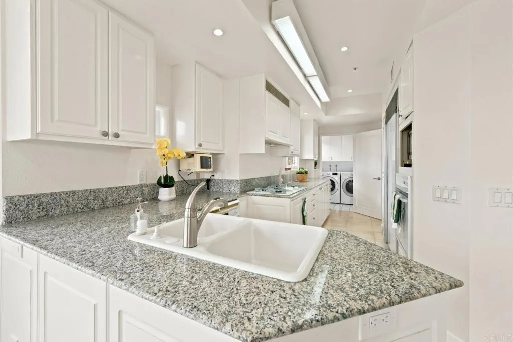 https://cdn.realtyfeed.com/cdn/127/307080458/6fd0f805648fd0eb0f365709beccb198.webp