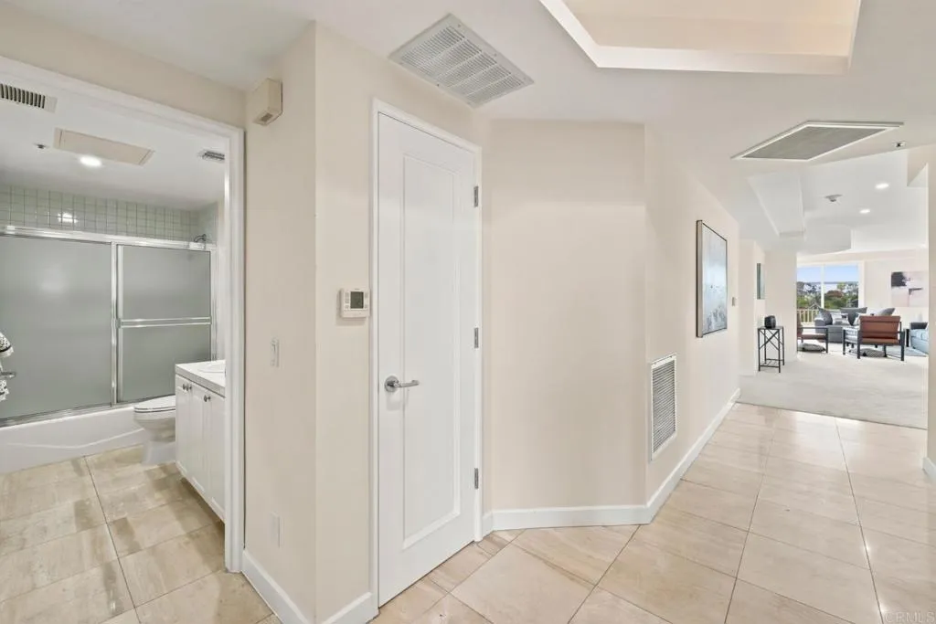 https://cdn.realtyfeed.com/cdn/127/307080458/d6a164052b42b5d258c6158e3cdd443c.webp
