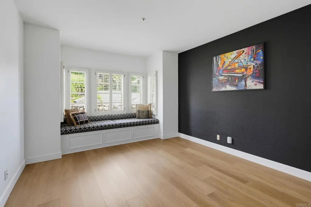 https://cdn.realtyfeed.com/cdn/127/307080468/12ea6fe23959b11fc2daa24cb75829fc.webp