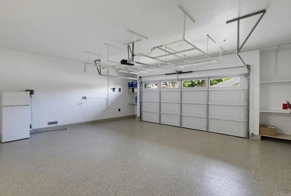 https://cdn.realtyfeed.com/cdn/127/307080468/2d96e013201b9d37d52cc8934d0d61a9.webp