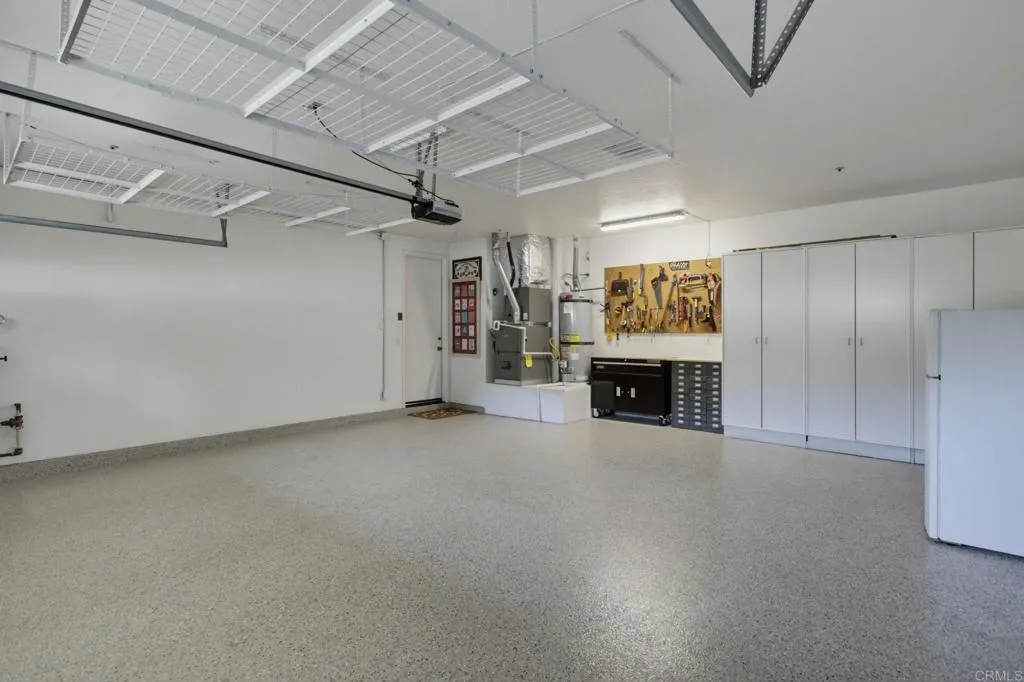 https://cdn.realtyfeed.com/cdn/127/307080468/5ab5201fc4cedd96fce1dc429b11b228.webp