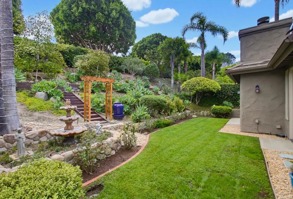 https://cdn.realtyfeed.com/cdn/127/307080468/f285016e6c2ba9cc3ef3e08de52acb19.webp