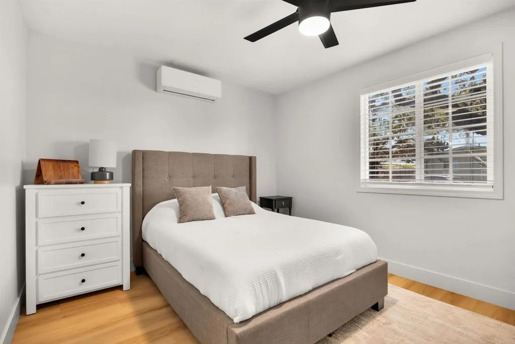 https://cdn.realtyfeed.com/cdn/127/307080557/8318ca8006e272ea1009c0e2cfeb4410.webp