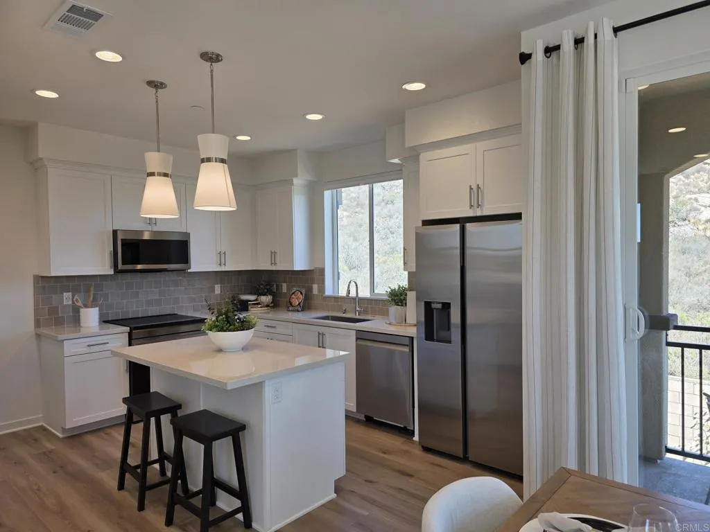 719 Vibrant, Escondido, CA 92026 - Photo 2 of 11, Escondido, CA
