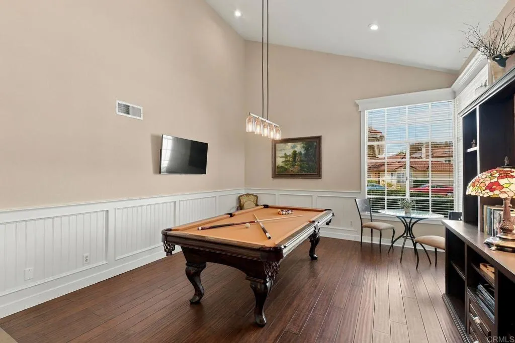 https://cdn.realtyfeed.com/cdn/127/307080705/740d7f0aa5e3392fb73bc7f3103dc107.webp