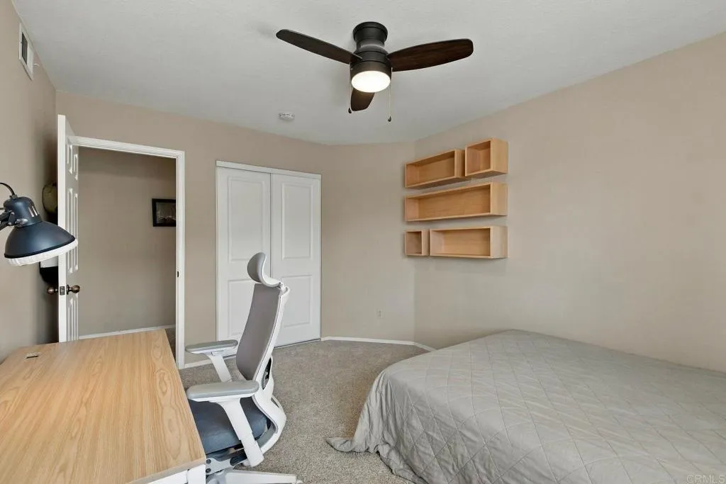 https://cdn.realtyfeed.com/cdn/127/307080705/910ebd19cceb54cc301237cab69f6562.webp