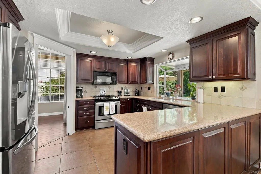 https://cdn.realtyfeed.com/cdn/127/307080705/d1c50122cb9ad5ce36a74e2c28f1e754.webp