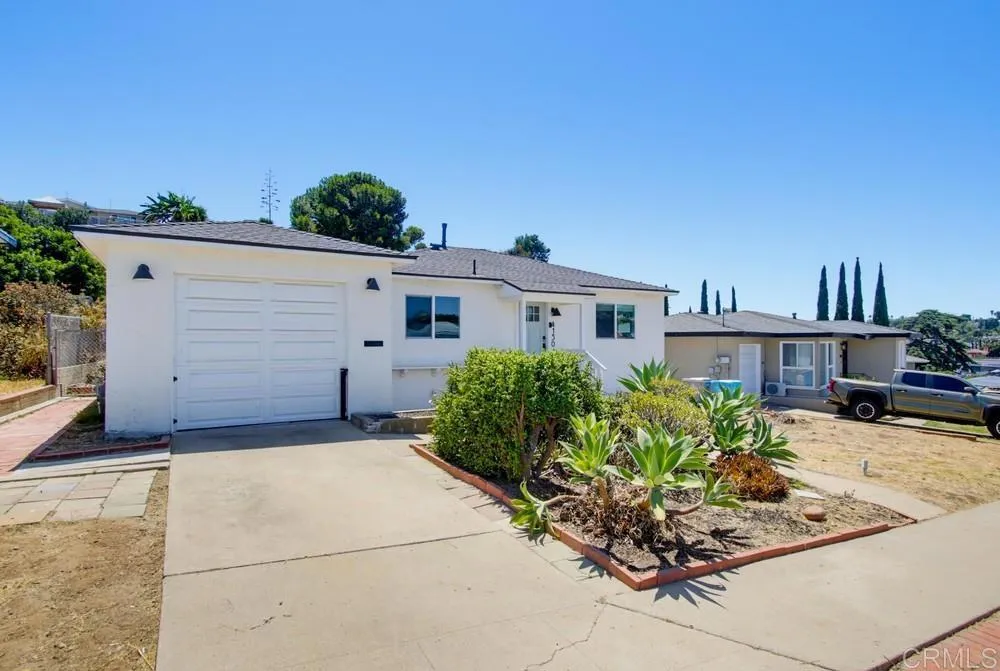 4130 Vista Grande Drive, San Diego, CA 92115 - Photo 4 of 19, San Diego, CA