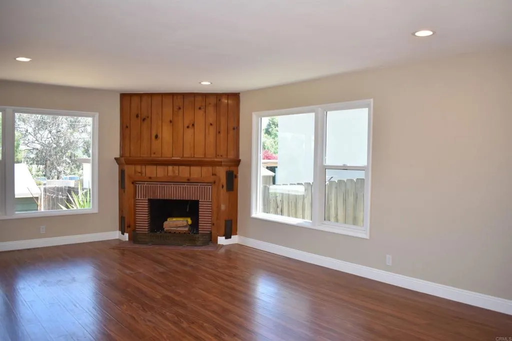 203 Bayview, Chula Vista, CA 91910 - Photo 4 of 10, Chula Vista, CA