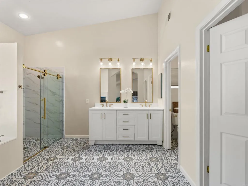 https://cdn.realtyfeed.com/cdn/127/307080735/2b29d86c4b64f8c189429ef5a5cc930a.webp
