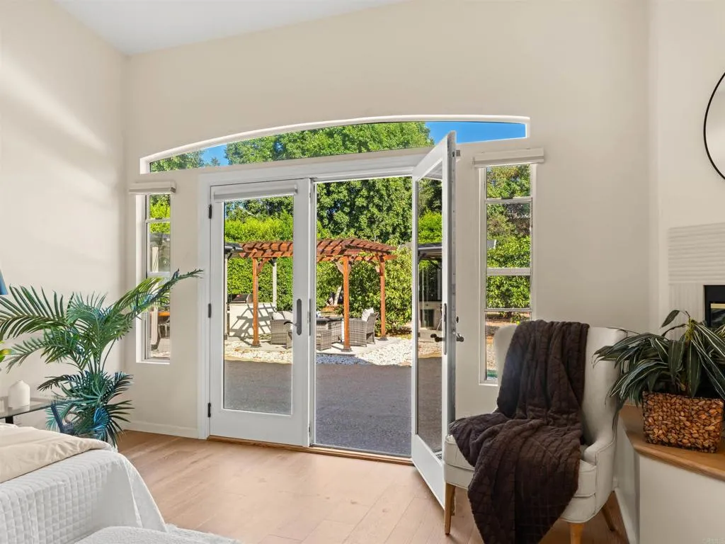 https://cdn.realtyfeed.com/cdn/127/307080735/671248d7c33f7ba5b09e4cad1fc08b5c.webp
