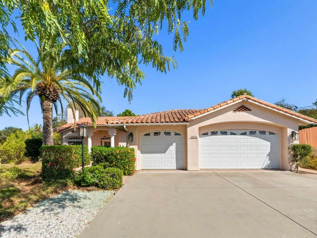 https://cdn.realtyfeed.com/cdn/127/307080735/80bf0771e5498cb08a1e1f07a8382305.webp