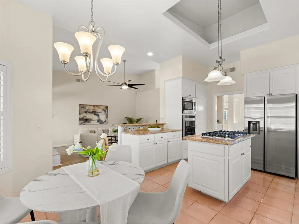 https://cdn.realtyfeed.com/cdn/127/307080735/85bb695cc2510c50b349ead11dddde69.webp