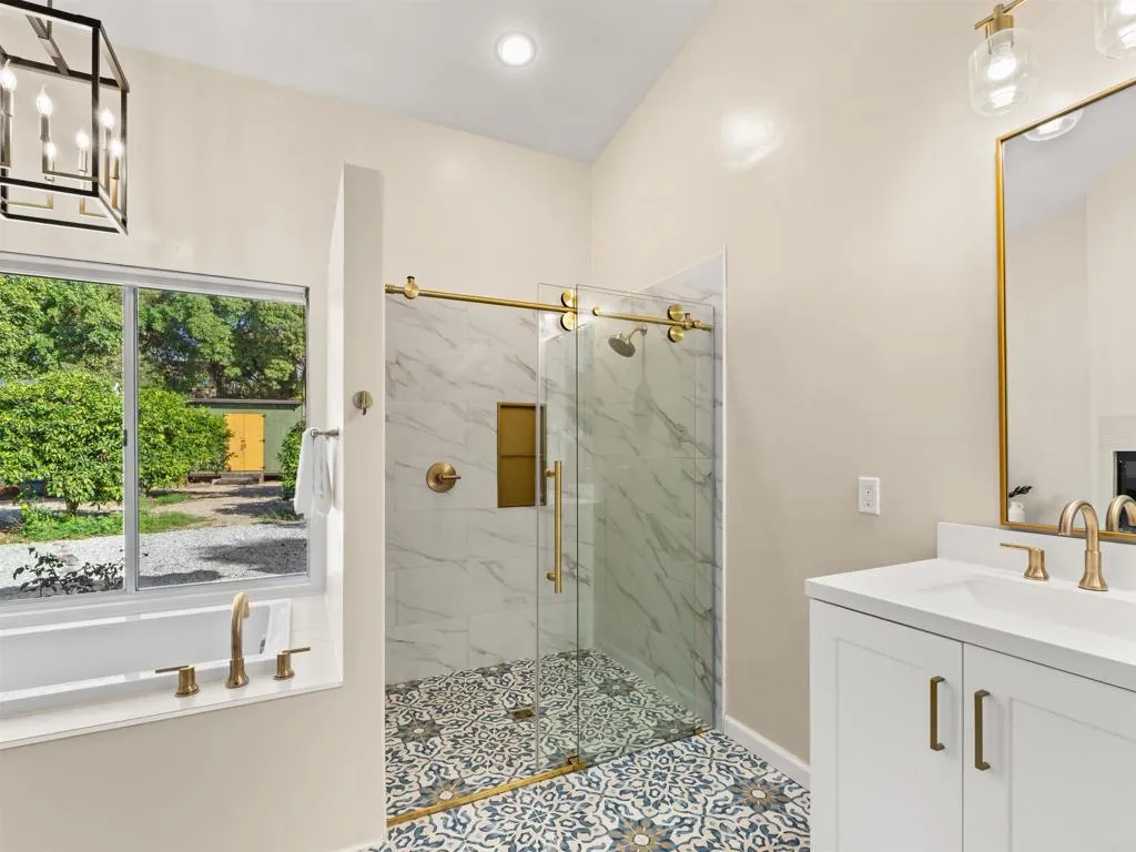 https://cdn.realtyfeed.com/cdn/127/307080735/ea19ab64cdb42c4076ac7912d41f97e1.webp