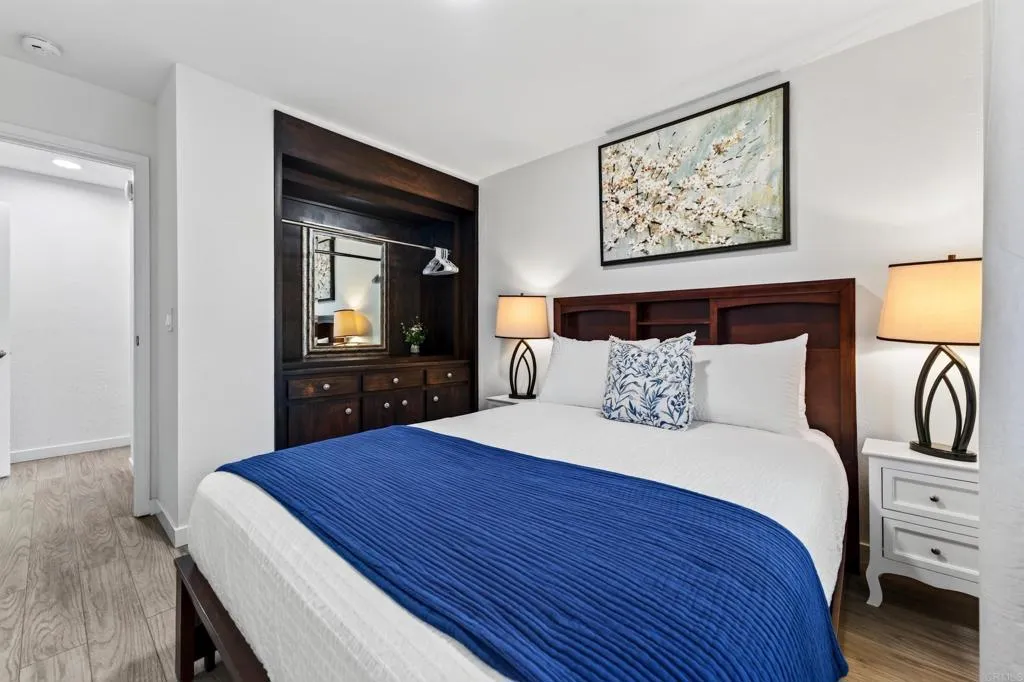 https://cdn.realtyfeed.com/cdn/127/307080823/2db3e8a4e60e42158db25233be073d85.webp