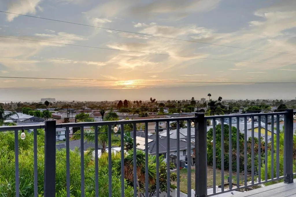https://cdn.realtyfeed.com/cdn/127/307080823/4da0074c1b0acddce1b9183fa61ab121.webp