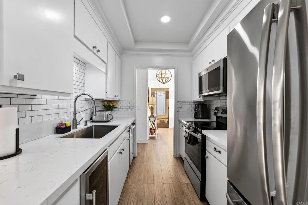 https://cdn.realtyfeed.com/cdn/127/307080823/70f60cab14a2e475ac3909a1ab27e5de.webp
