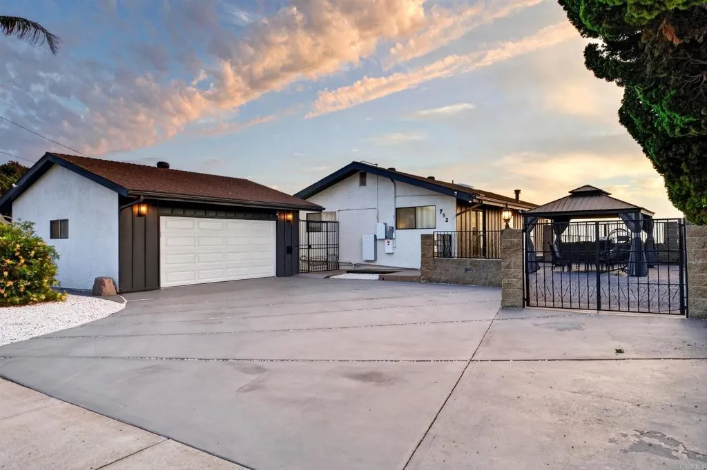 https://cdn.realtyfeed.com/cdn/127/307080823/92a46bea61ee1da549a69d0b0b179abc.webp