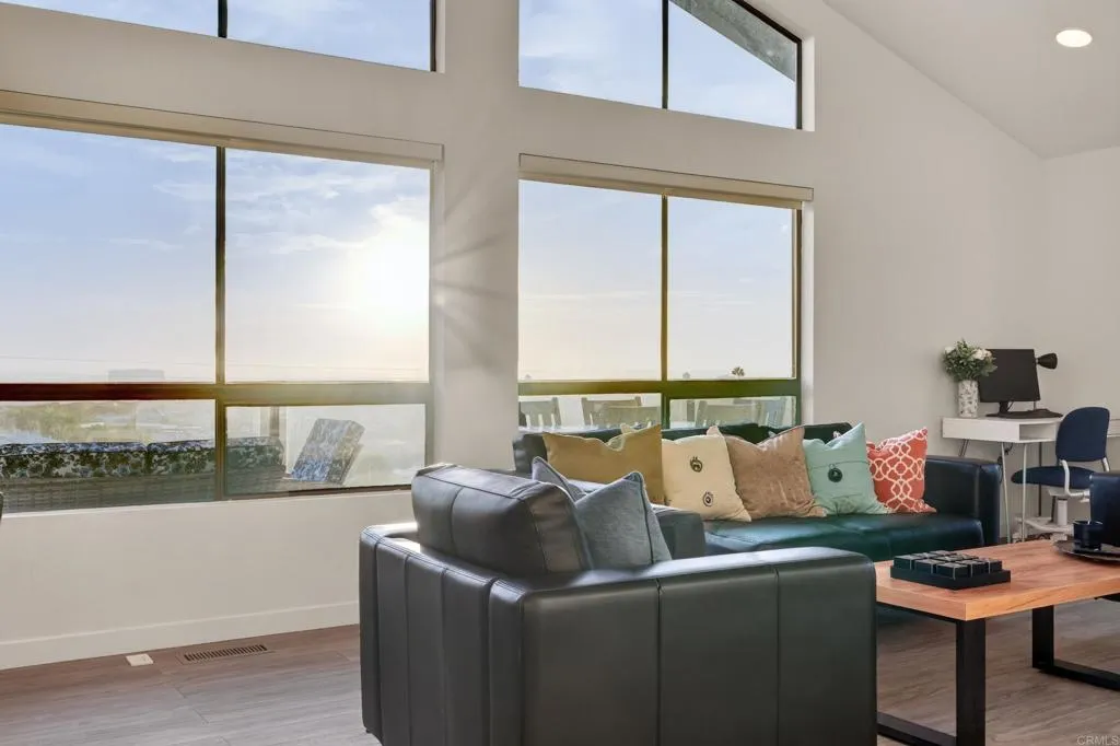 https://cdn.realtyfeed.com/cdn/127/307080823/cca36c088d188ff507112aae8573025e.webp