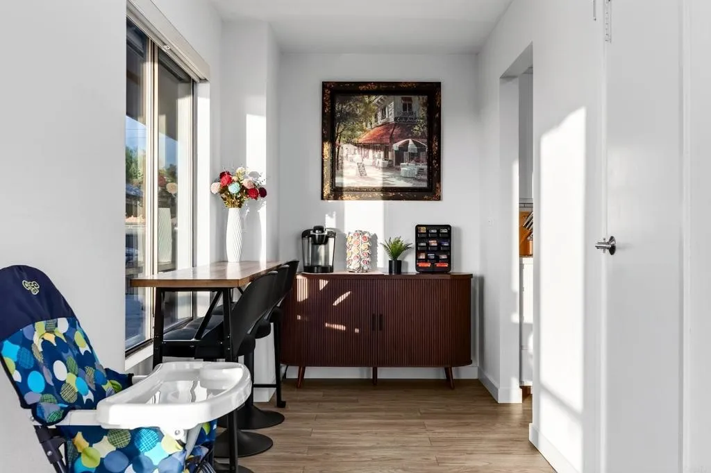 https://cdn.realtyfeed.com/cdn/127/307080823/ff7fd41959a6c43c6be38cea9a0fe7d8.webp