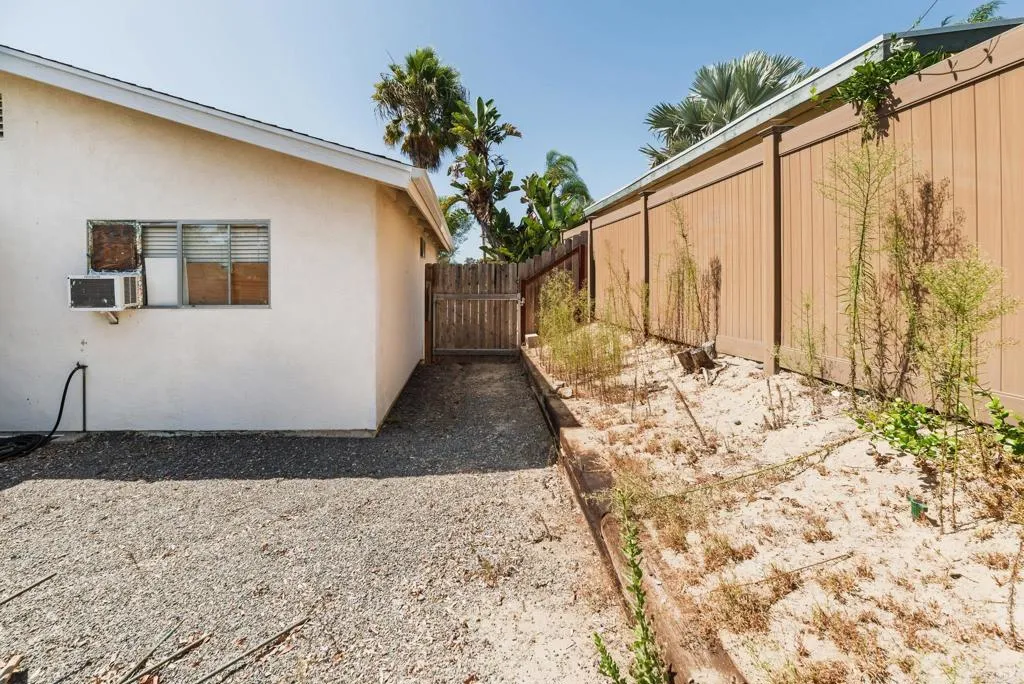 https://cdn.realtyfeed.com/cdn/127/307080846/1e91e10b84bf5842b98a0c3149051d7d.webp